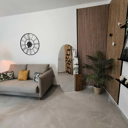 Aparthotel Gibralfaro Apolo
