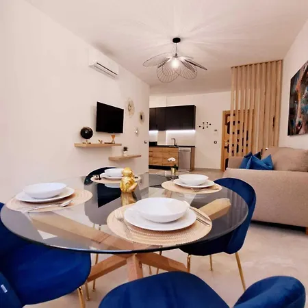 Aparthotel Gibralfaro Apolo